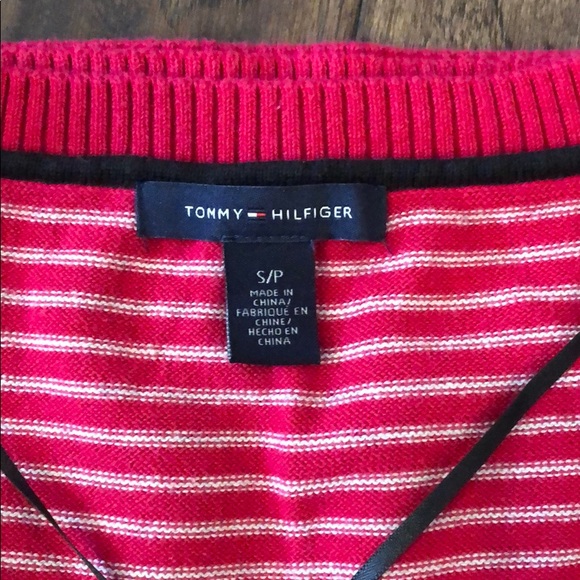 Tommy Hilfiger Vest - Picture 7 of 7